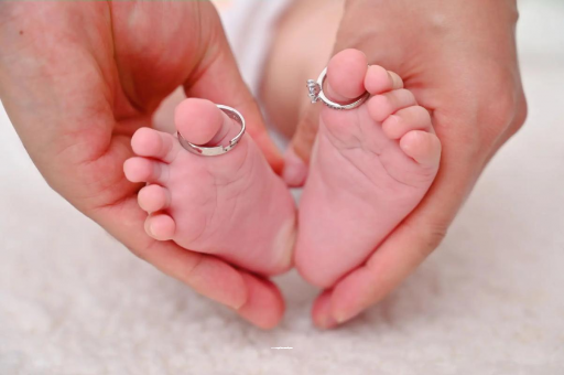 石狮怀孕多久出现孕囊