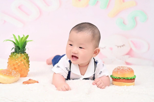 石狮宝宝多大刷牙